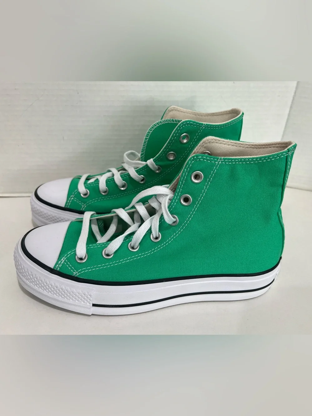 Converse Chuck Taylor All Star Hi Lift Platform Sneaker Size 8 GREEN NEW